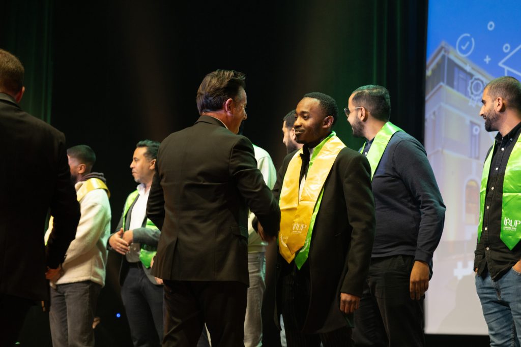 Remise de diplôme aux étudiants de IRUP