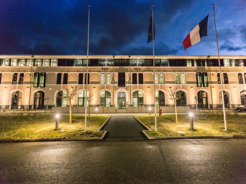Bâtiment ISTP IRUP nuit